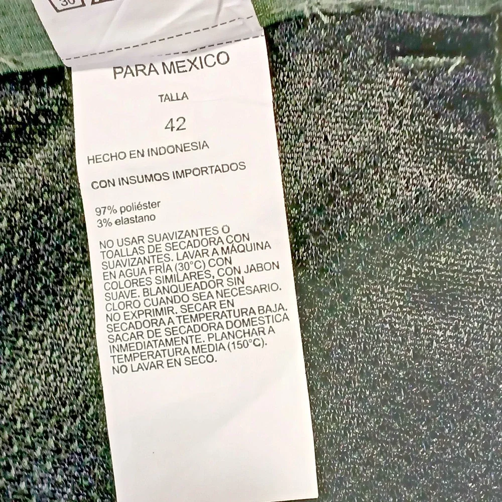 Perry Ellis Shorts Men's Size 42 Green Chino Stretch Active Performance